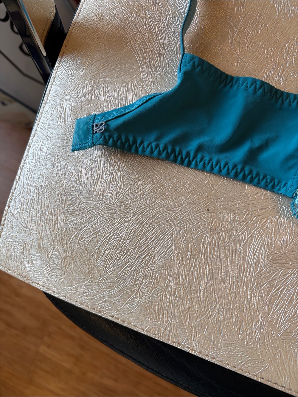 Bra - Picture 2 of 2